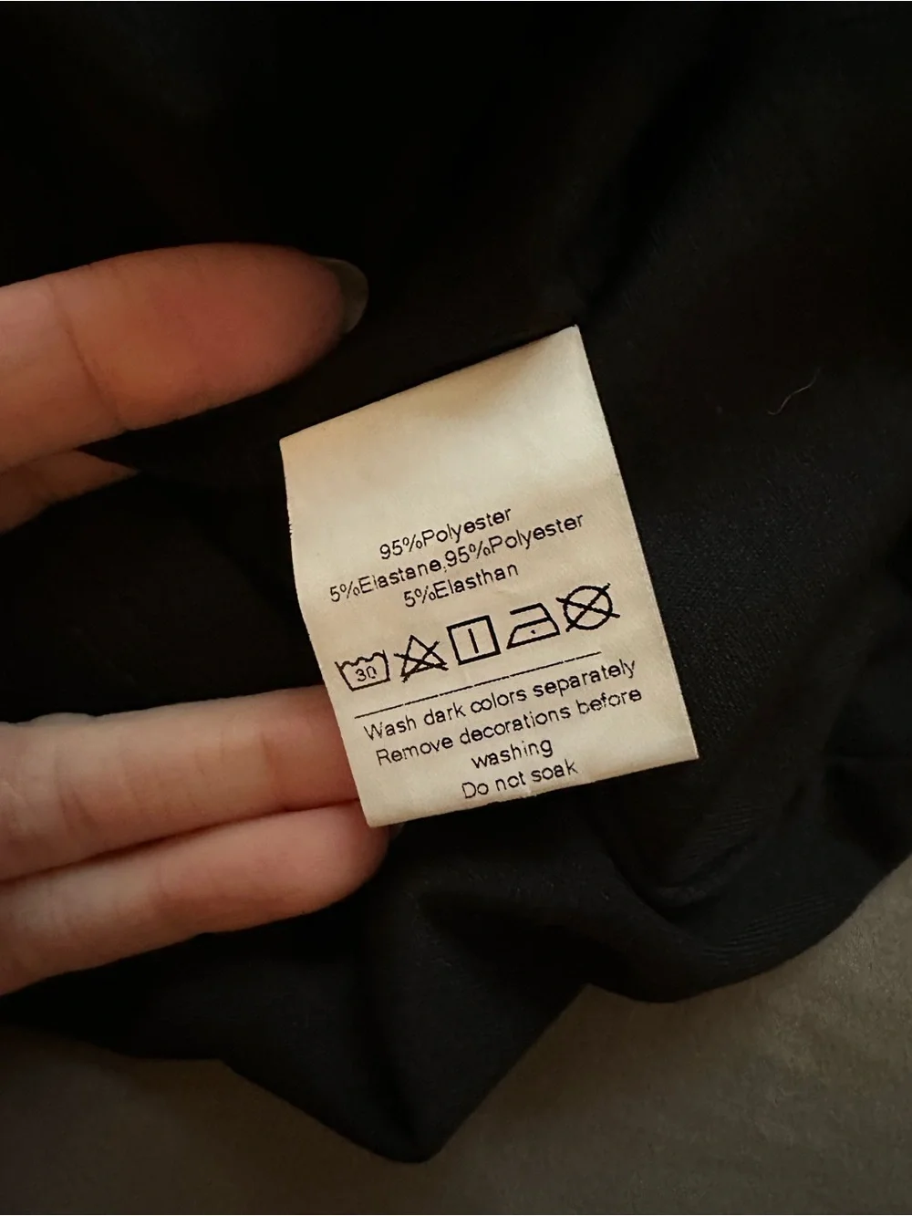 Black puff sleeve Renaissance-style top - Picture 6 of 6